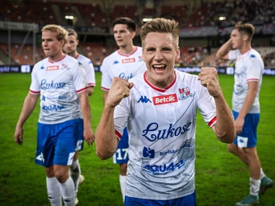 Młody Polak powalczy o awans do LaLiga. Jak trafić z Hiszpanii do 2. ligi? [KULISY]