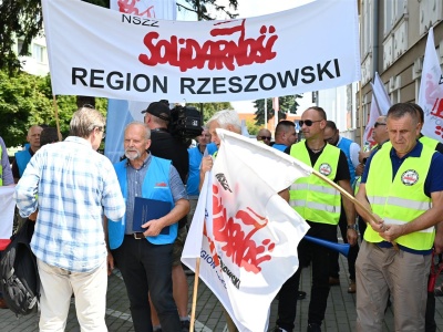 Pracownicy PGE Dystrybucja Rzeszów jednak zwolnieni. „Solidarność” szykuje strajk