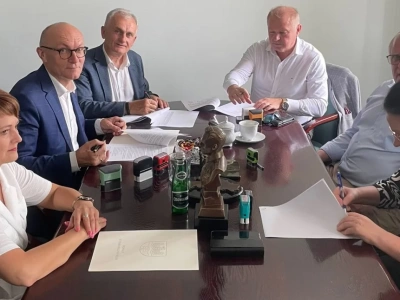 Nowe pojazdy dla osób z niepełnosprawnościami w powiecie wysokomazowieckim