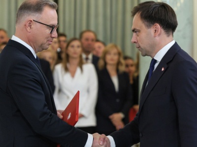 Nowi ministrowie nie budzą obaw samorządowców. Nie budzą też entuzjazmu