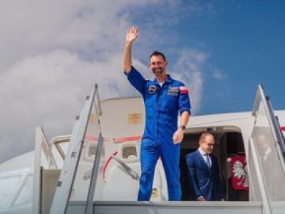 Uznański-Wiśniewski w Polsce. 