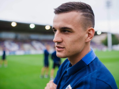 Pomocnik Piasta otwarty na ofertę od Lecha. “Raczej byłbym na tak”