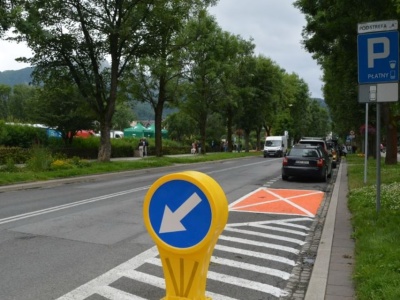 Nie parkuj tu na urlopie. Zapłacisz jeszcze więcej niż za jajecznicę
