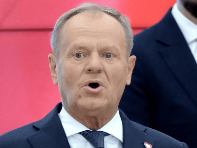Po tych słowach Donalda Tuska o Hołowni niejednemu zadrży powieka. Nie gryzł się w język