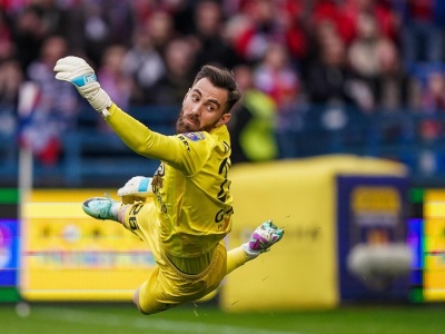 Koszmarny błąd bramkarski w meczu Piasta z Górnikiem Zabrze. Sam nie mógł sobie tego wybaczyć!