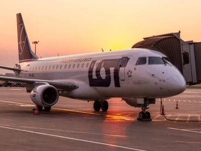 Pilot zobaczył to na kokpicie. Zdecydował o awaryjnym lądowaniu w Warszawie
