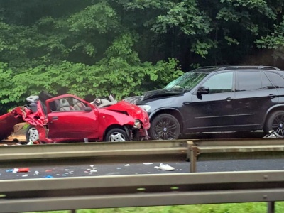 Tragedia na DK86 w Katowicach. Nie żyje kobieta i noworodek