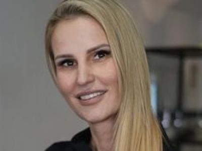Lżejsza o ponad 40 KILOGRAMÓW (!) Dominika Tajner pokazała się w kostiumie kąpielowym. PETARDA?