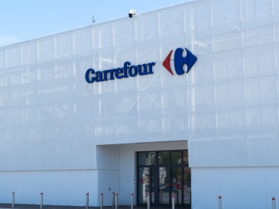 Kupili Carrefour i idą po więcej