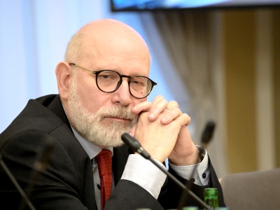 Świrski odwołany. Trump traci cierpliwość. Świątek walczy w Montrealu. 5 ważnych tematów na dziś