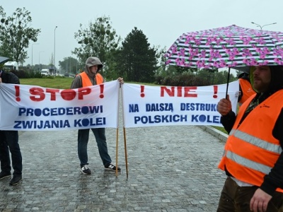 Nowy system wynagrodzeń w PKP Cargo? Ma uchronić setki miejsc pracy