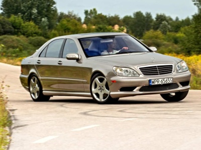 Używany Mercedes klasy S W220 – te najsłabsze już wyginęły