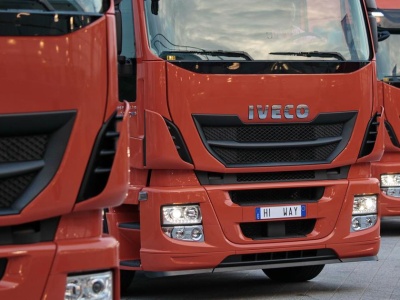 Tata Motors przejmie ciężarówki Iveco, Leonardo pojazdy wojskowe