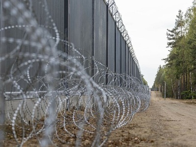 Migrant, który zaatakował żołnierza, zostanie w Polsce. Jest problem z deportacją