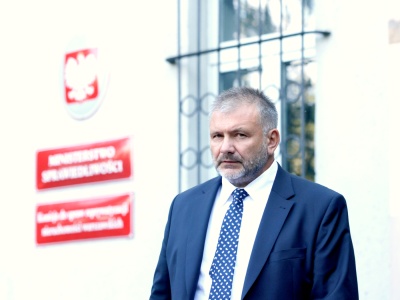 Żurek rozważny i romantyczny. Pierwsze decyzje i zapowiedzi ministra