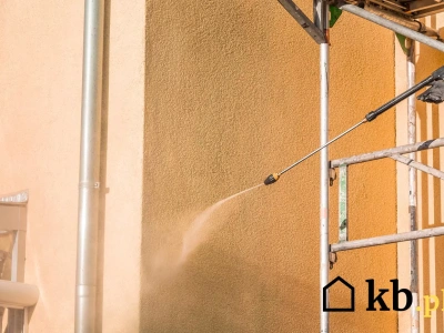 Mycie elewacji może zrujnować Twój dom! Jeden błąd i ściana się sypie