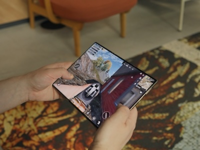 Potrójnie składany Samsung będzie miał konkurenta. I to potężnego