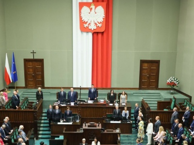 Polacy mogą dostać nowy dzień wolny od pracy: data już wyznaczona. Sejm rozpatrzył ważny wniosek