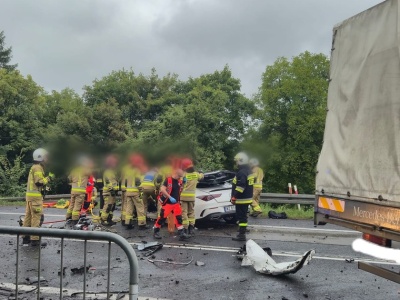 Strażacy nie mieli wyjścia, musieli to zrobić. Dramatyczna akcja ratunkowa niedaleko Krakowa
