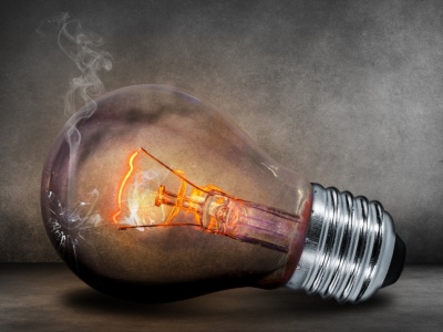 Rewolucja w energetyce! Nowe ogniwa wodorowe deklasują konkurencję