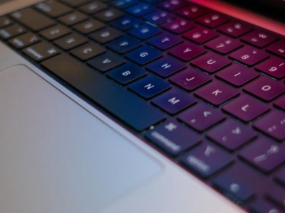 Rewolucyjna zmiana której oczekuję od nowej generacji MacBooków. Dopłacę bez mrugnięcia okiem