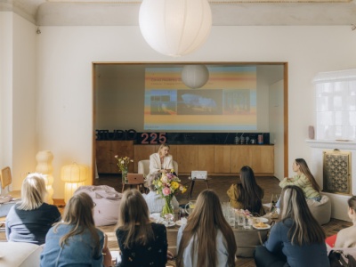 Studio 225 w Warszawie: surowa elegancja, kobieca energia i design z duszą