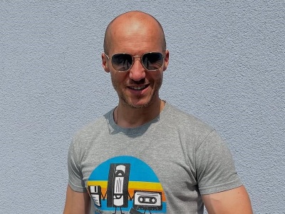 Mezo pokazał się z żoną. „Żono kochaj swego Meza”