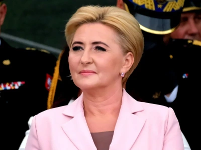 Agata Duda wróci do szkoły? Kuratorium stawia sprawę jasno
