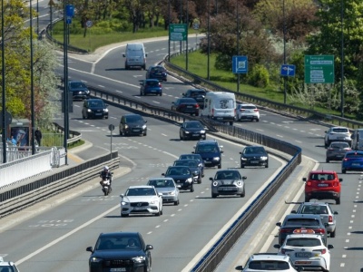 Nowy znak trafia na polskie drogi. Kierowcy mogą odetchnąć z ulgą