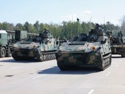 Pojadą ulicami Warszawy. Taki sprzęt zobaczymy na defiladzie