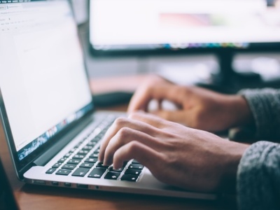 Jak ważne jest porównywanie ofert online. Przewodnik dla świadomych konsumentów [ Strefa biznesu ]