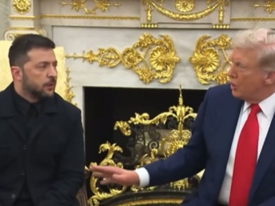 Zełenski wręcza list Trumpowi : „To nie dla ciebie”