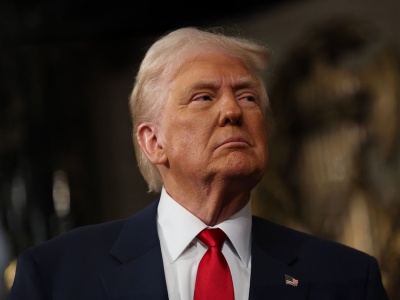 Donald Trump traci poparcie. Relacje z Rosją budzą kontrowersje [SONDAŻ]