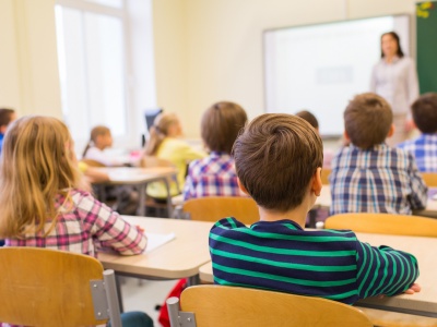 A gdyby tak, zamiast narzekać na „ciemnogród”, wyrównać szanse w edukacji?