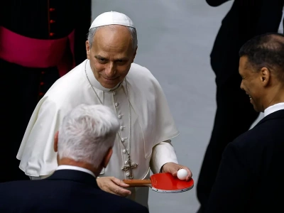 Papież Leon XIV zwrócił się do Polaków. Dostał też nietypowy prezent