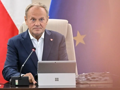 Rząd rezygnuje ze świadczenia, które obiecywał Tusk. 