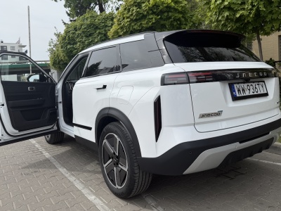 Spanie w chińskim SUV-ie? Materac do Jaecoo 7 zwróci się po jednej nocy