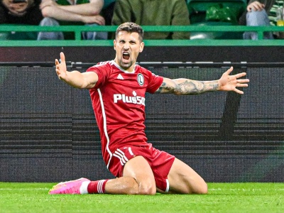 Legia przetrwała, dominowała, ale zaspała. Iordanescu może być zły