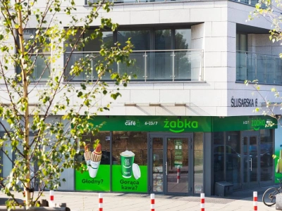 Po 50. czas na zmianę? Żabka startuje z darmowym programem dla przedsiębiorczych