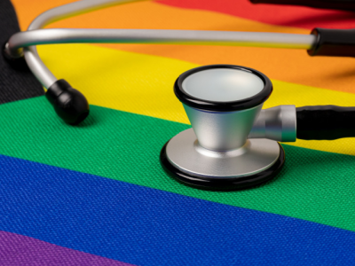 Absurd w irlandzkich szpitalach. Zamiast leczyć, personel jest reedukowany z genderowych zaimków