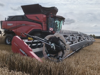 Najnowszy kombajn rotorowy Case IH Axial-Flow CF10 już w Polsce