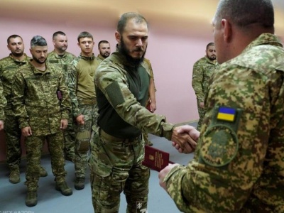 Skuteczność korpusu „Azow”: dziesięciokrotnie większe straty Rosjan