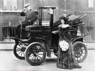 Samochody elektryczne są znacznie starsze niż myślisz. Ten pochodzi z roku 1890 i… nie był pierwszy