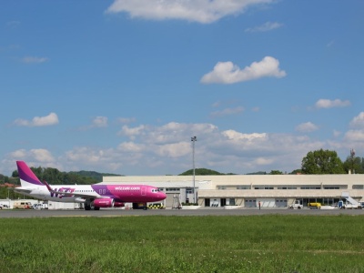 Baza Wizz Air w Tuzli za pieniądze podatników