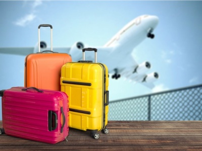 Ryanair i Booking już się nie kłócą. Firmy zawarły “przełomowe partnerstwo”