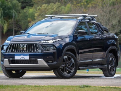 Nowy Fiat Toro otrzymuje 50 oryginalnych akcesoriów poprawiających funkcjonalność