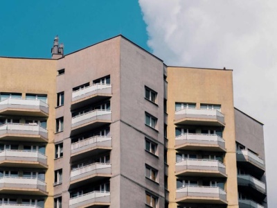 Nieracjonalny jak kredytobiorca? Stała stopa nadal rządzi w hipotekach