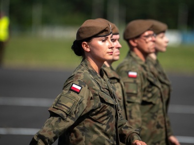 Wojsko w 2026 roku wezwie 235 tys. Polaków. Kto musi się stawić?