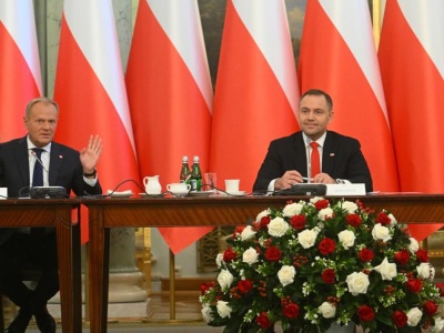 Rada gabinetowa i rozbieżności ws. finansów i budżetu. 