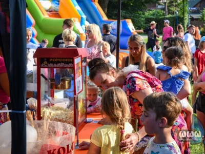 Piknik Rodzinny Łączący Pokolenia w Jeleniu na zakończenie wakacji